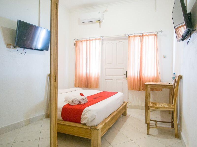 מלון Reddoorz @ Jalan Gatot Subroto Denpasar מראה חיצוני תמונה