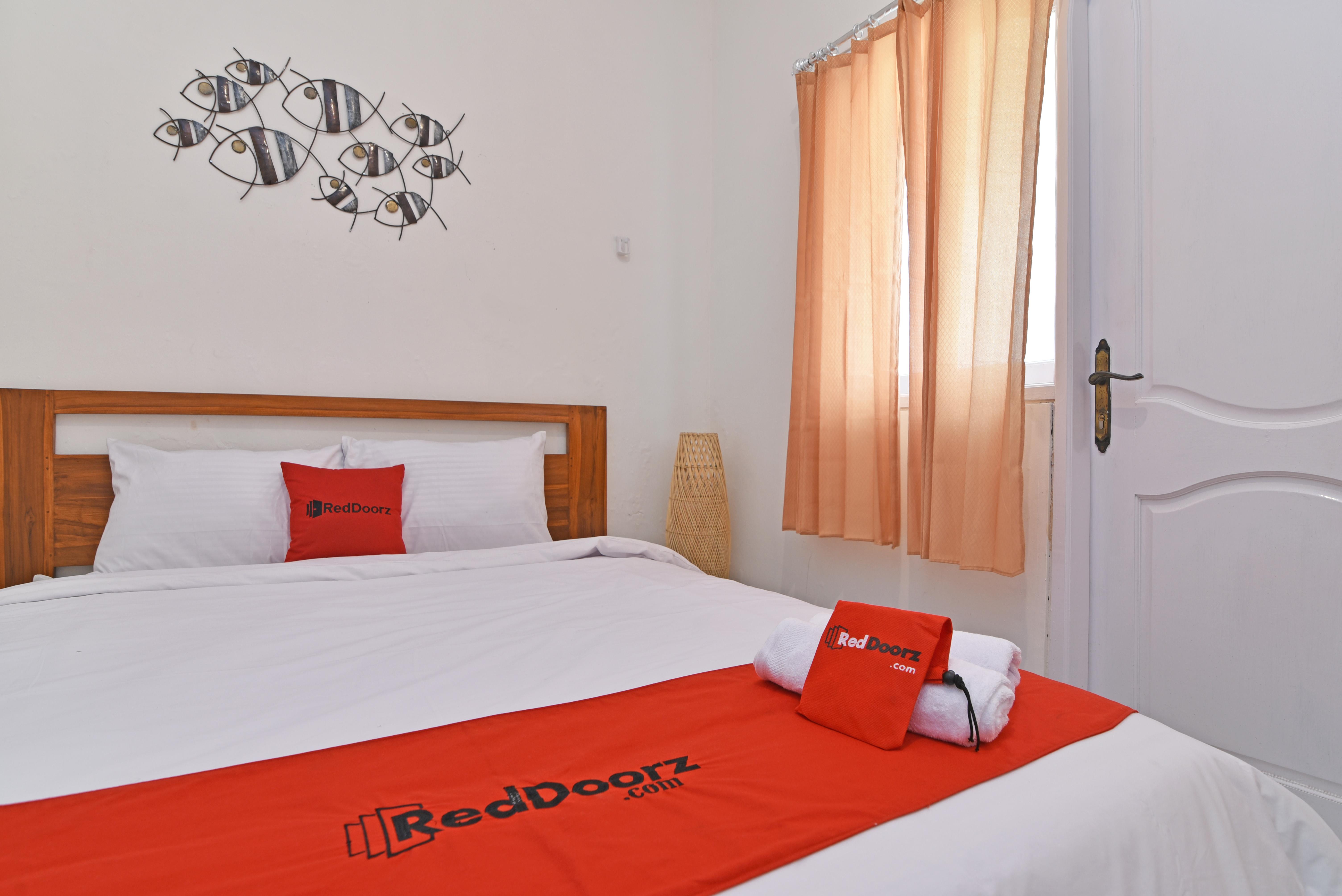 מלון Reddoorz @ Jalan Gatot Subroto Denpasar מראה חיצוני תמונה